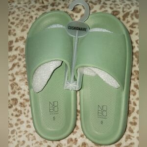 Cloud Slides NWOT